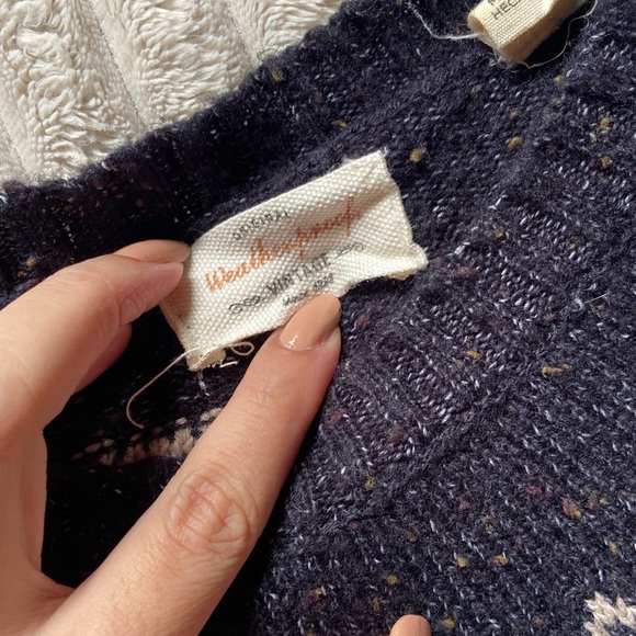 Knit Wool Sweater - Picture 3 of 4